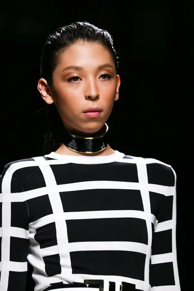Look 26